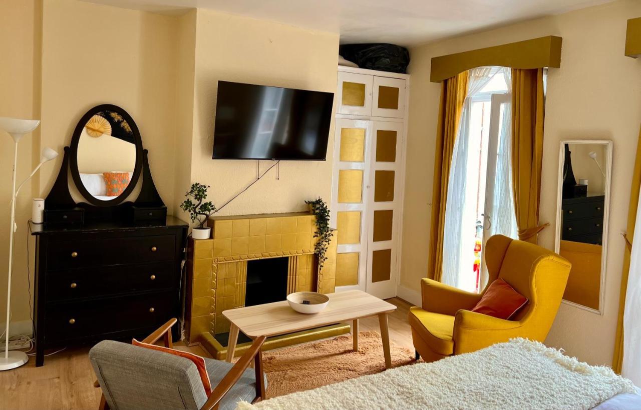 Candy Cafe Apartment London Exterior photo