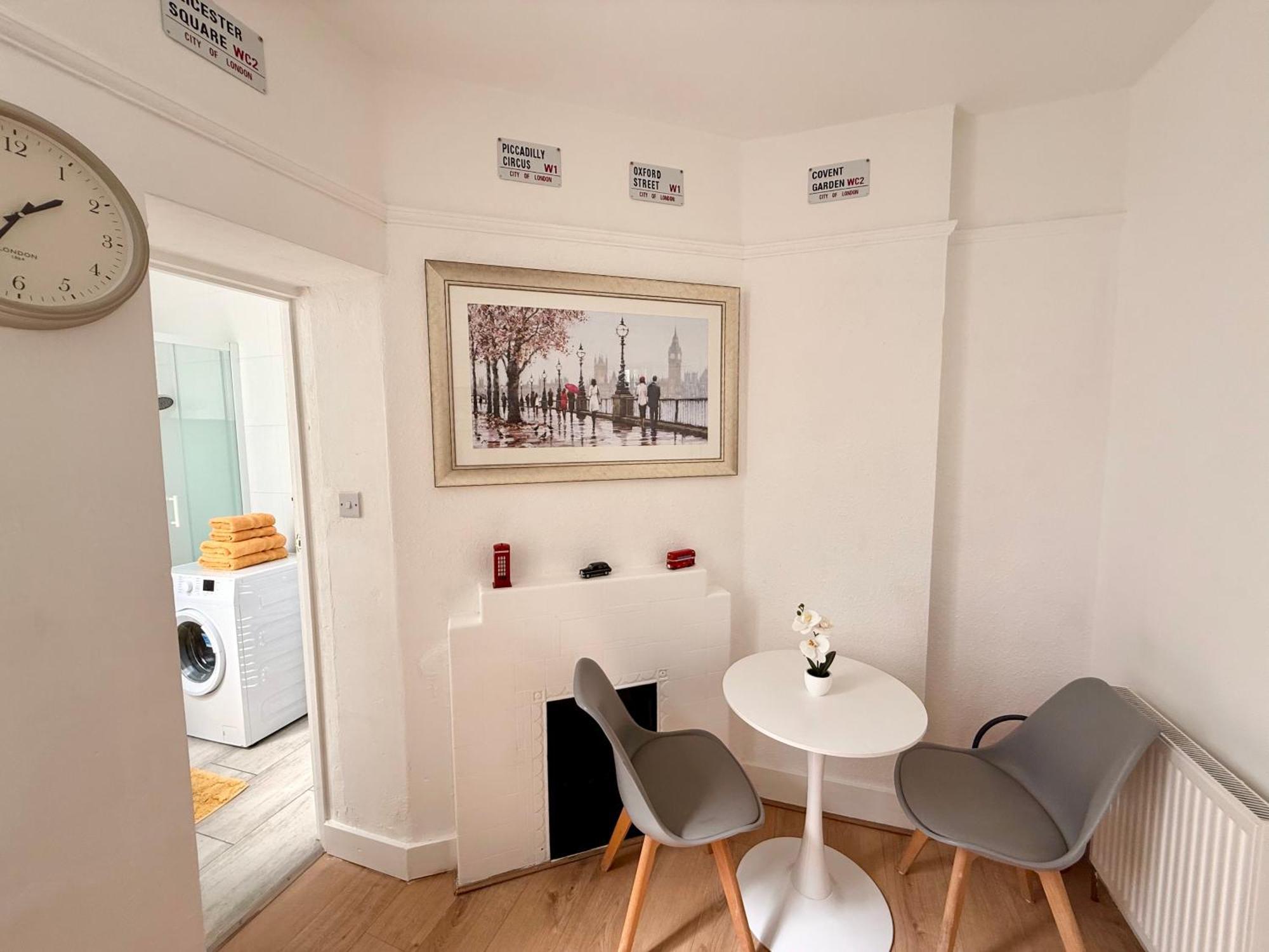 Candy Cafe Apartment London Exterior photo